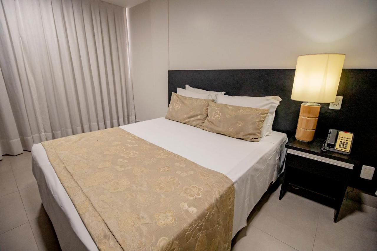 Like Ue Hotel Goiania Bagian luar foto