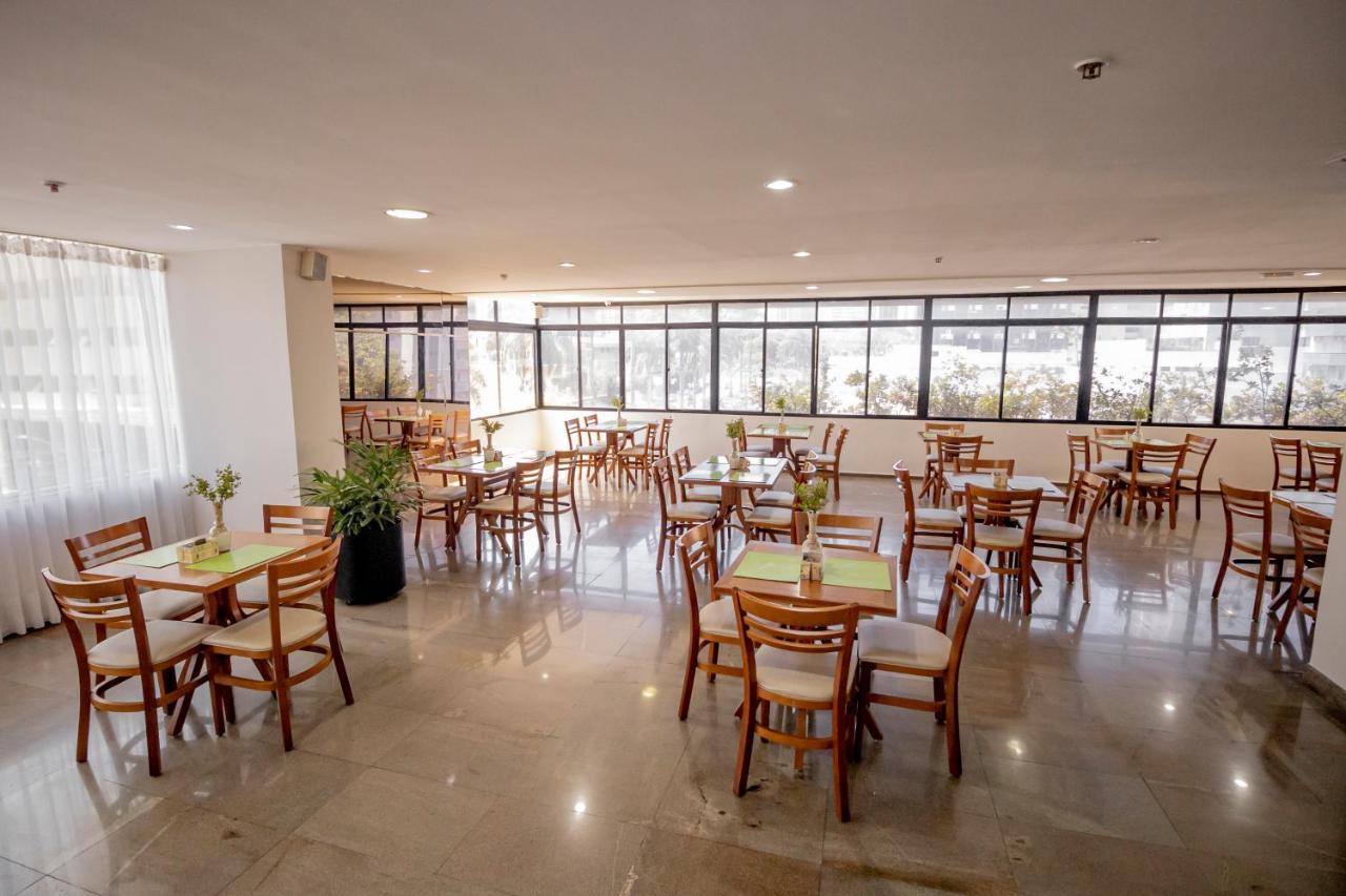 Like Ue Hotel Goiania Bagian luar foto