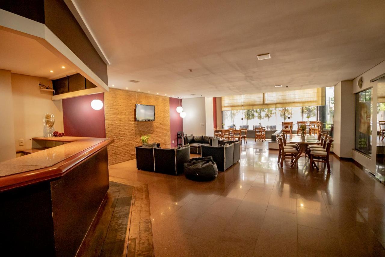 Like Ue Hotel Goiania Bagian luar foto