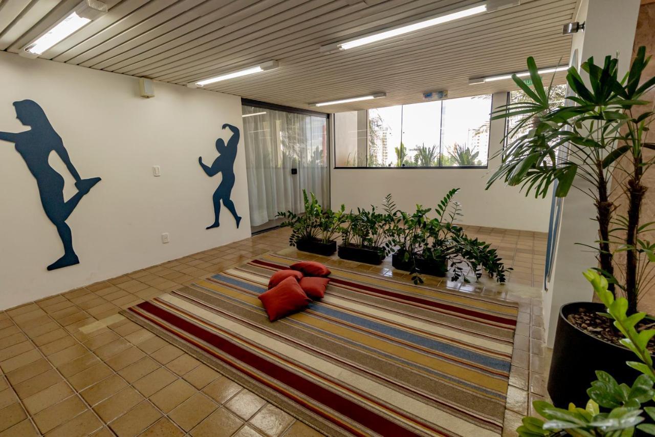 Like Ue Hotel Goiania Bagian luar foto