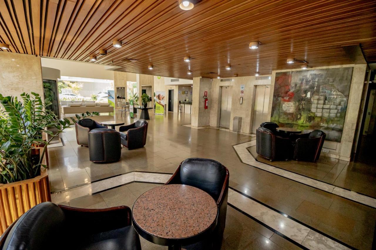 Like Ue Hotel Goiania Bagian luar foto