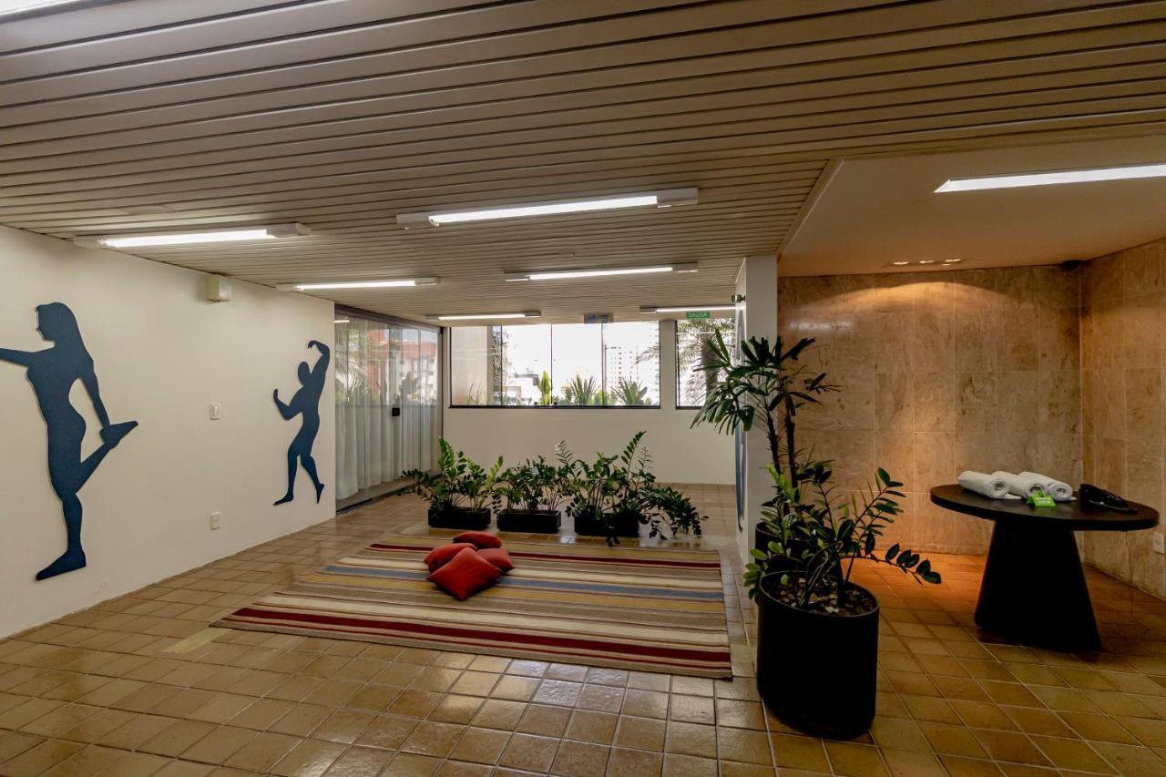 Like Ue Hotel Goiania Bagian luar foto