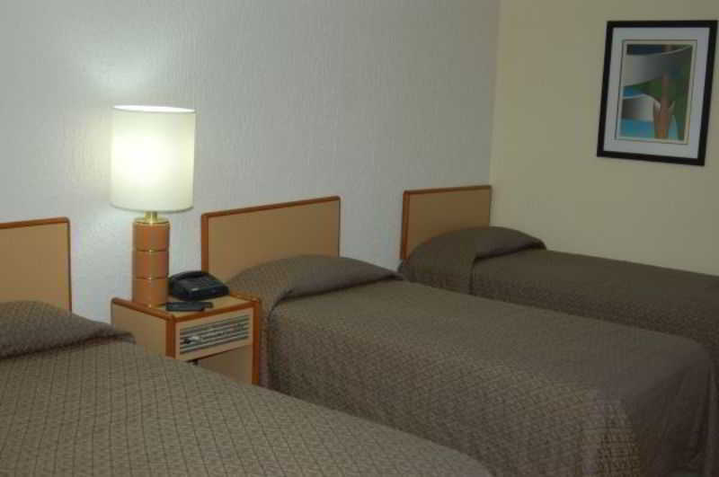 Like Ue Hotel Goiania Bagian luar foto