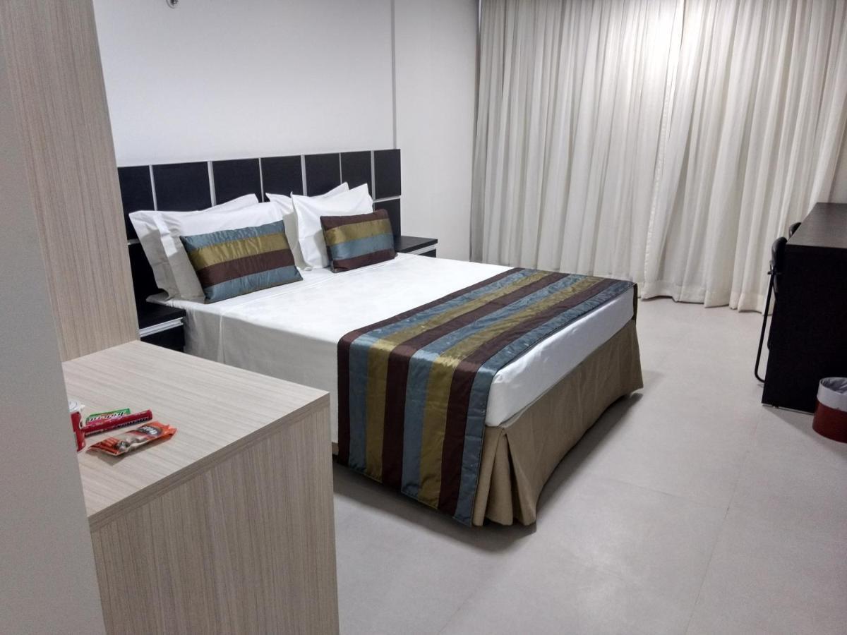 Like Ue Hotel Goiania Bagian luar foto