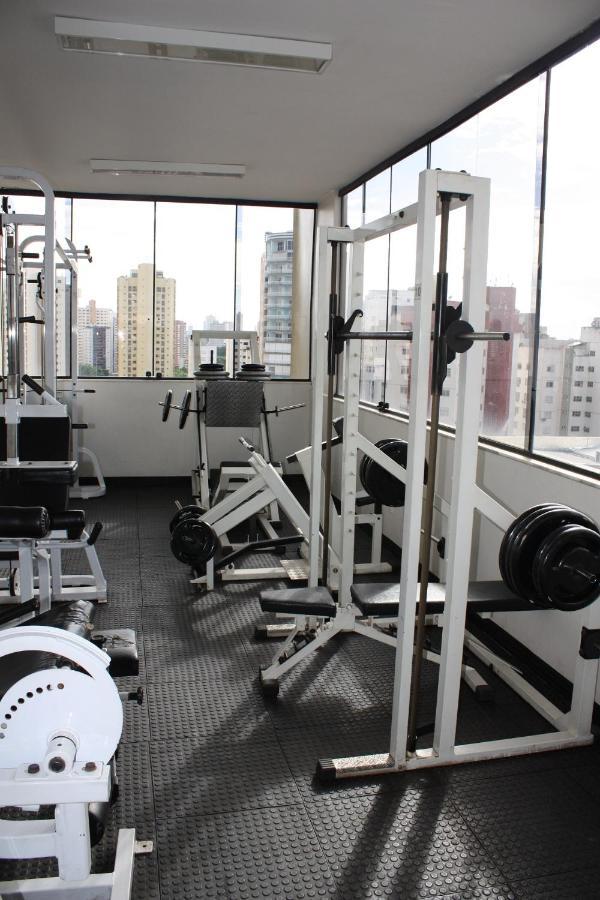 Like Ue Hotel Goiania Bagian luar foto
